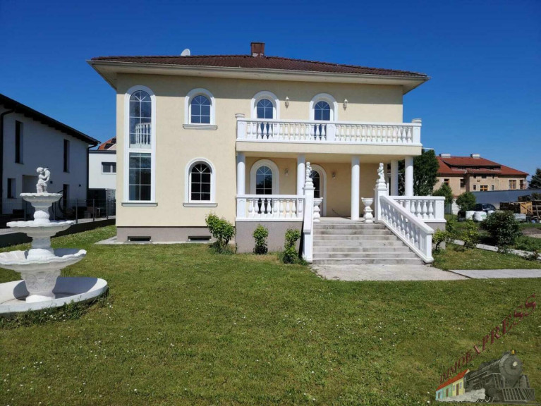 Haus - 2483, Weigelsdorf - Villa in mediterranem Stil bietet viel Platz und ruhige Umgebung – nur 25min zur Stadtgrenze Wien!