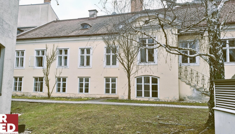 Haus - 1130, Wien,Hietzing - WOHNEN WIE ANNO DAZUMAL - Ihr sanierungsbedürftiger  Traum wartet!