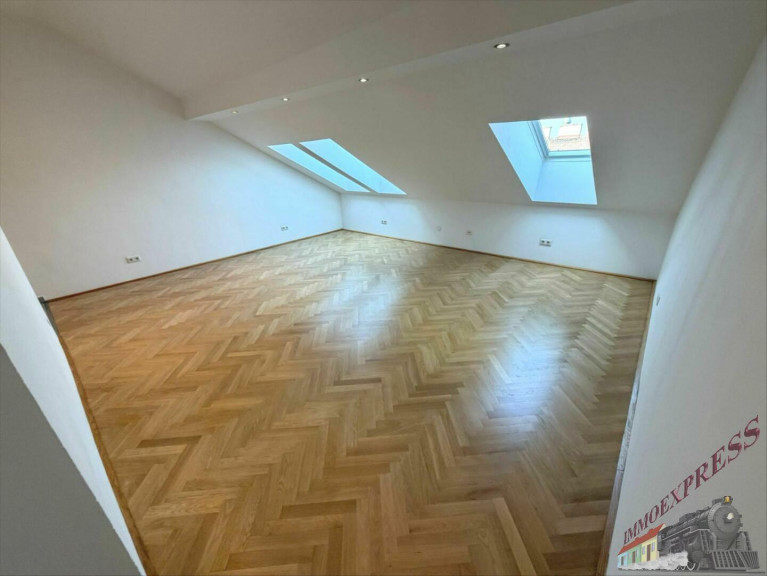 Wohnung - 1100, Wien,Favoriten - Singleoase ! Ab sofort verfügbar! UNBEFRISTETE Dachgeschoßwohnung - = inkl. Heizkosten und Warmwasser