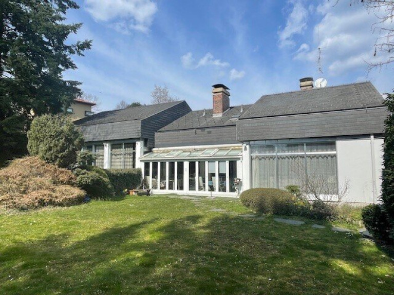 Haus - 8010, Graz - Großzügiges Anwesen am Rosenhain