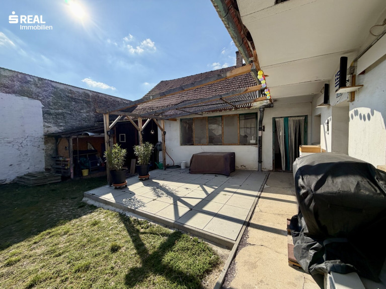 Haus - 2164, Wildendürnbach - Landleben genießen: Einfamilienhaus mit Garten und Doppelgarage