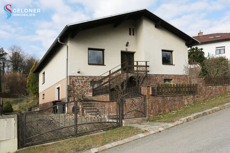 Haus - 7442, Glashütten bei Langeck im Burgenland - Einfamilienhaus mit eingezäuntem Garten und Garage in absoluter Ruhelage am Waldesrand