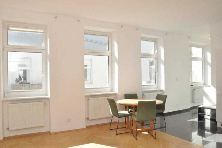 Wohnung - 1120, Wien - Eigentumswohnung | hofseitige 2-Zimmer-Altbauwohnung mit viel Licht Nähe U4 & U6
