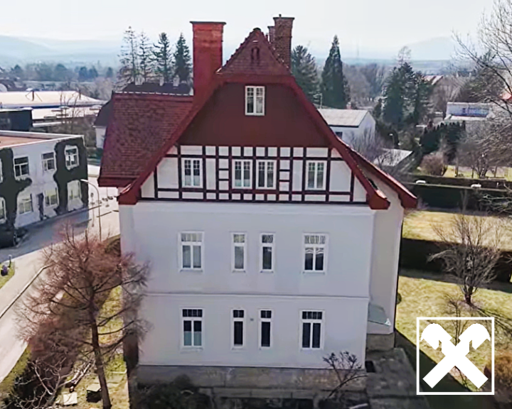 Haus - 2620, Neunkirchen - Beeindruckende Villa im Herzen Niederösterreichs