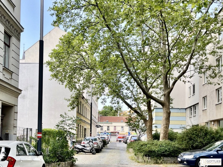 Zinshaus Renditeobjekt - 1160, Wien - Bis Ende 2026 befristet vermietetes Gründerzeit-Seitenflügel-Zinshaus mit bewilligtem Ausbau und Dachgeschoss-Ausbau