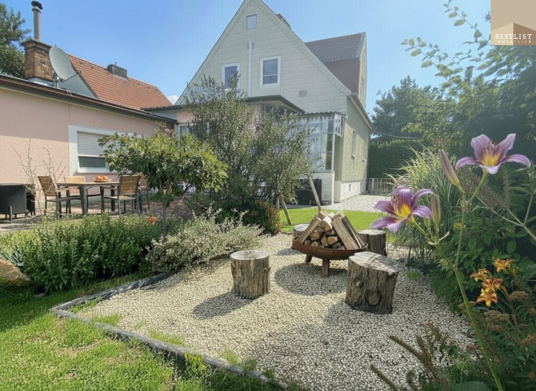 Haus - 2512, Tribuswinkel - Einfamilienhaus mit Zubau - Tiefgarage und Garten