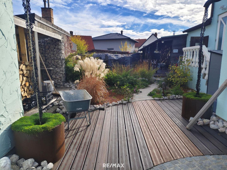 Haus - 2540, Bad Vöslau - "Entzückendes-Haus auf Leibrente in guter Lage"