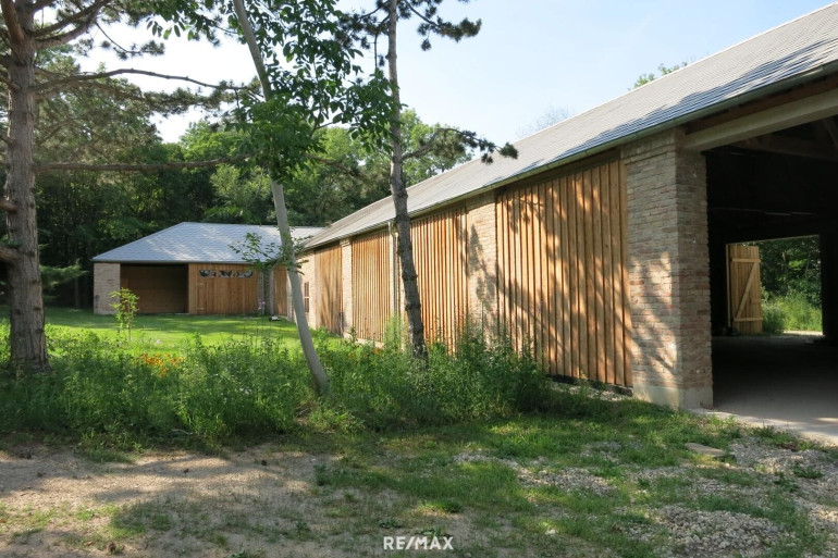 Land und Forstwirtschaft - 1130, Wien,Hietzing - Scheune - ca. 400 m² in Ober St.Veit !