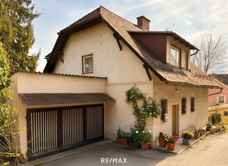 Haus - 8570, Voitsberg - Stadthaus in Voitsberg – 5 Zimmer, Garten, Garage & viel Potenzial