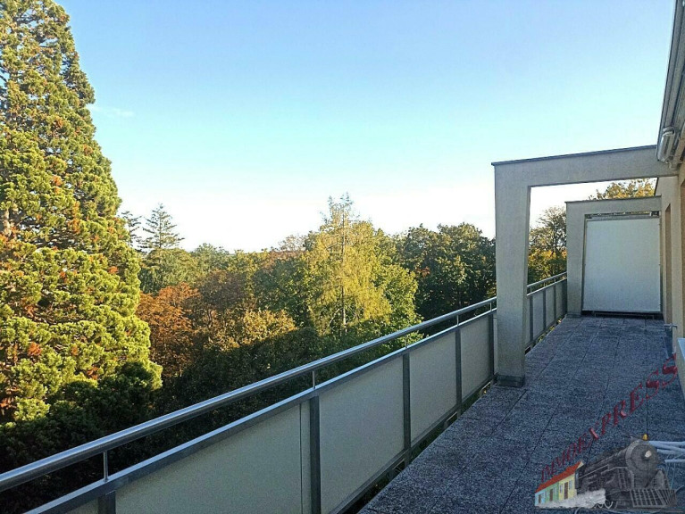Zinshaus Renditeobjekt - 2500, Baden - Attraktive Anlegerwohnung in Bestlage von Baden – renoviert, vermietet, großer Panoramabalkon 26m²