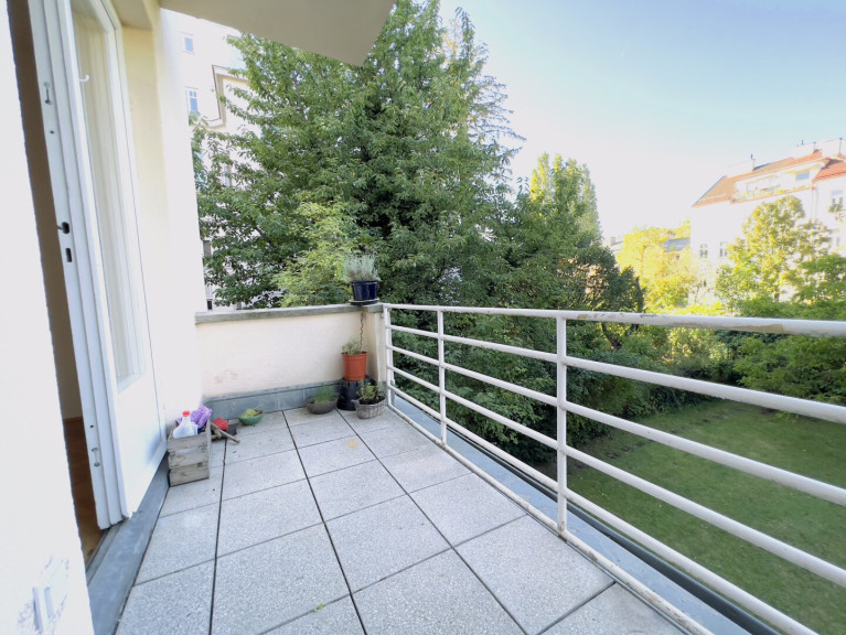 Wohnung - 1190, Wien - Perfekt geschnittene 3-Zimmer Wohnung in zentraler Döblinger Ruhelage - Termin für Besichtigung kommt mit Rückmail