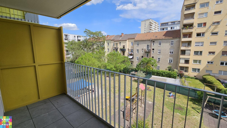 Wohnung - 8020, Graz - Zwei Zimmer Genossenschaftswohnung mit Balkon