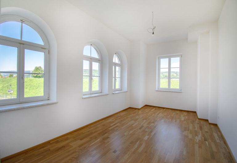 Wohnung - 3380, Pöchlarn - Seltene Gelegenheit | Großzügige 4-Zimmer-Wohnung mit Donaublick