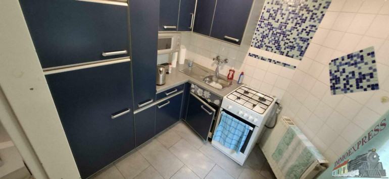 Wohnung - 1210, Wien - Kompakte Wohnung in Hoflage mit Charme - nur ein paar Stufen vom Erdgeschoß entfernt!