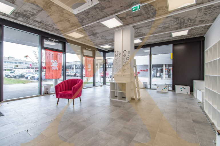 Einzelhandel - 4050, Traun - Attraktive Retailfläche mit ca. 67,49m² in Top-Frequenzlage im Stadtteilzentrum St. Dionysen in Traun zu vermieten!