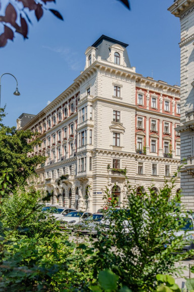 Wohnung - 1010, Wien,Innere Stadt - ERSTBEZUG - Luxuriöse Altbauwohnung mit Traumblick auf den Justizpalast