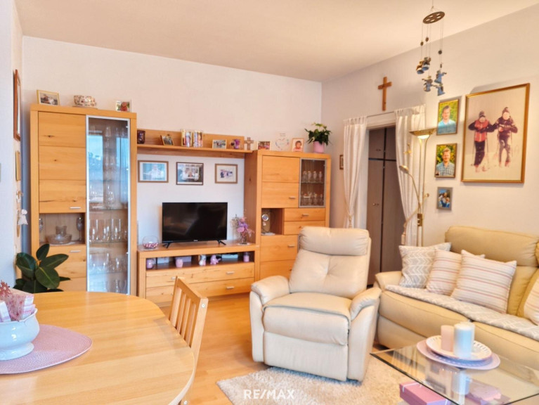 Wohnung - 2560, Berndorf - *Preisreduktion* Zentrumsnahe Zweizimmerwohnung inkl. Parkmöglichkeit