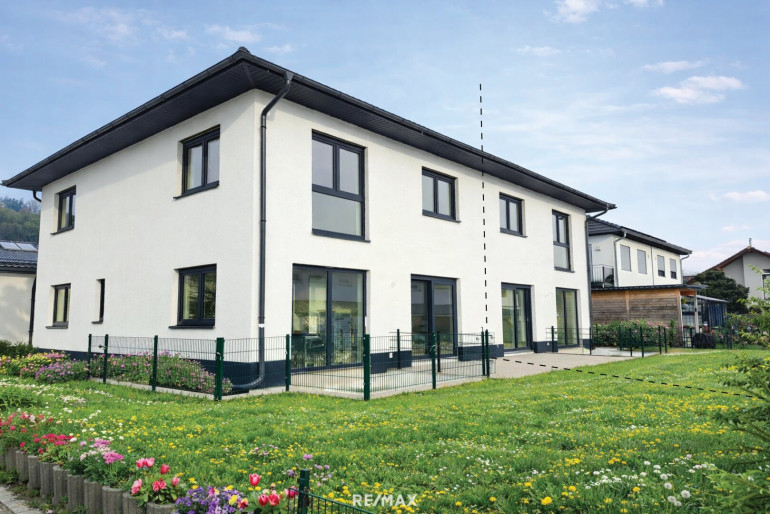 Haus - 84359, Simbach am Inn - NEUBAU außergewöhnlich exklusive Doppelhaushälfte nahe Stadtkern
