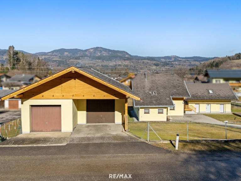 Haus - 9555, Glanegg - Großzügiges Grundstück trifft solides Wohnhaus mit Potenzial