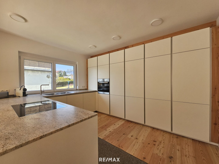 Haus - 8753, Fohnsdorf - Einfamilienhaus zur Miete in sonniger Hanglage in Fohnsdorf - Erstbezug nach Sanierung