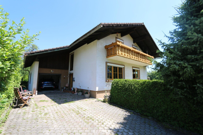 Haus - 9601, Stossau - Einfamilienhaus in sonniger Lage mit Ausblick