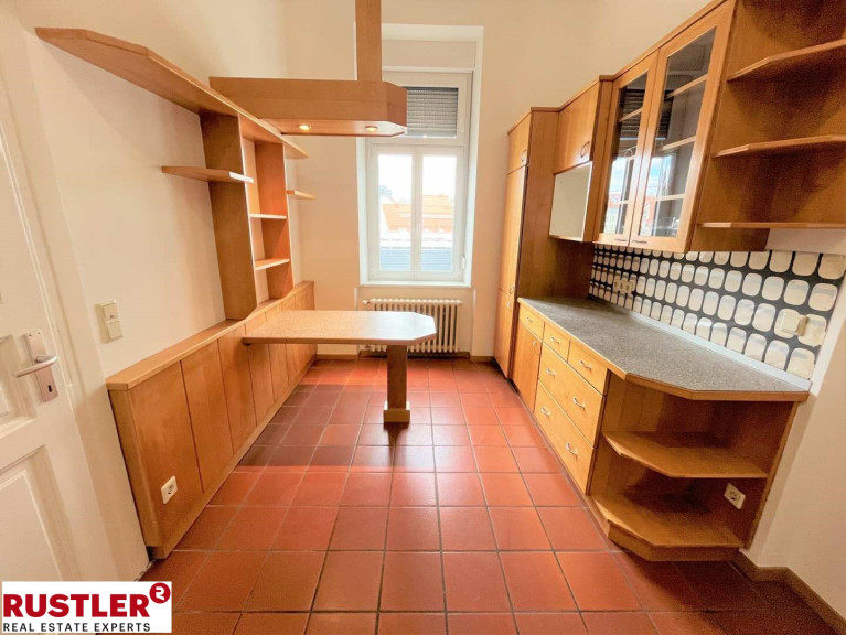 Wohnung - 8020, Graz - Großzüzig leben im Altbau - 2-Zimmer-Wohnung mitten in der Stadt