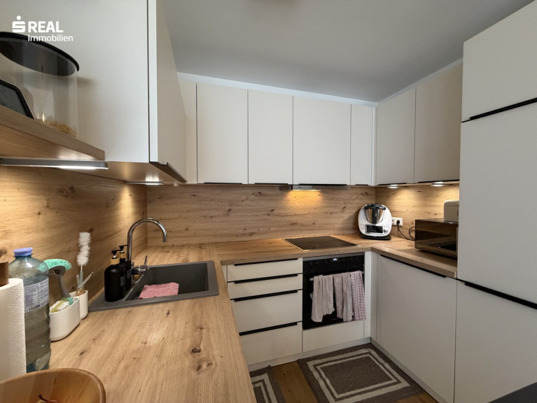 Wohnung - 2100, Korneuburg - Moderne 2 Zimmer-Wohnung mit Stellplatz – Komfort & Stil inklusive!