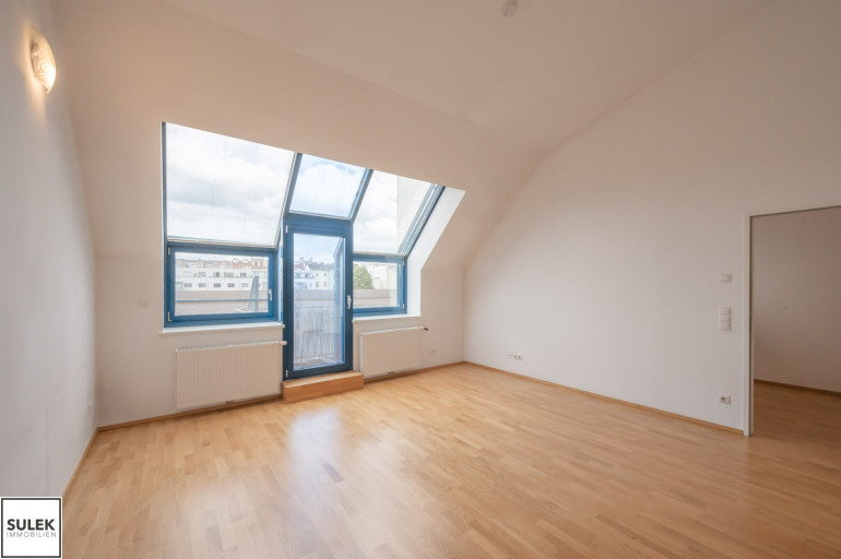 Wohnung - 1150, Wien - **ab Juni** Klimatisierte Dachgeschosswohnung mit sonniger Terrasse & perfekter Anbindung!