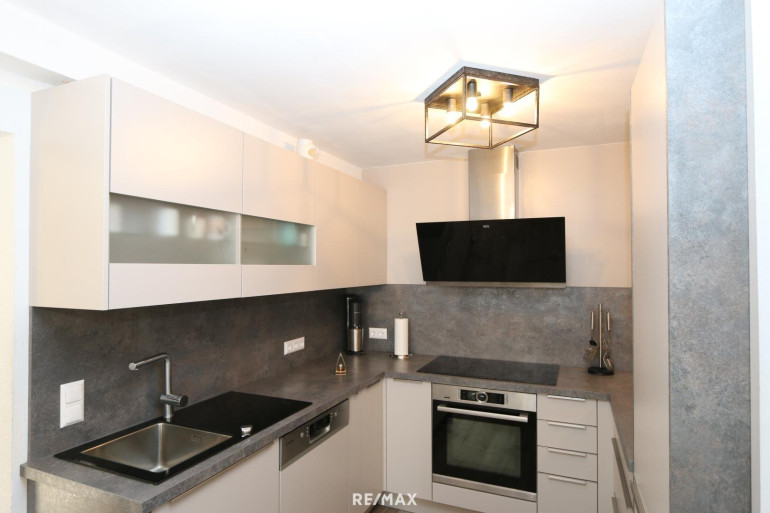 Haus - 9530, Bad Bleiberg - Haus mit 2 Wohneinheiten