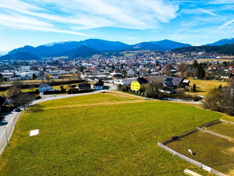Grundstück - 9560, Feldkirchen in Kärnten - Großzügiges Baugrundstück in Top Lage in Feldkirchen/Kärnten