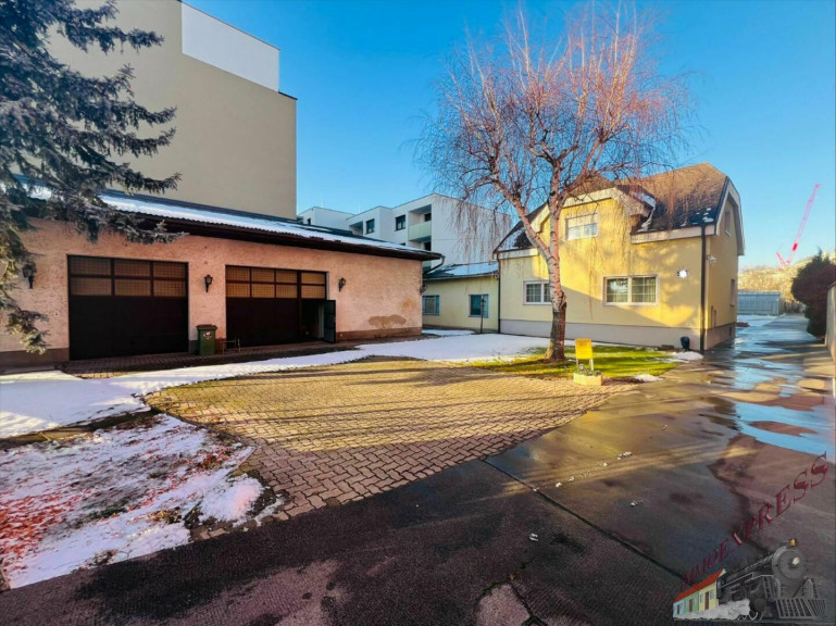 Grundstück - 1210, Wien - Investment! Eigentum! 2332 m² Baugrund in perfekter Lage!