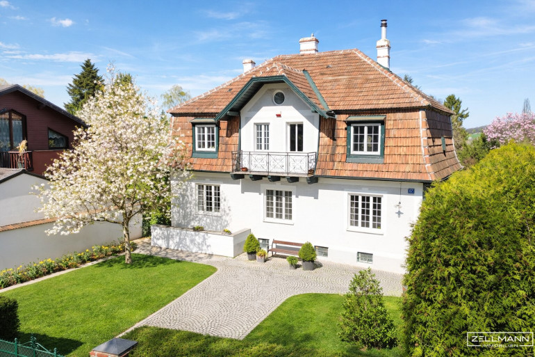 Haus - 3040, Neulengbach - NEULENGBACH | Revitalisierte Landhausvilla mit Stil und traumhaft großzügigen Grundstück | Pool | ZELLMANN IMMOBILIEN