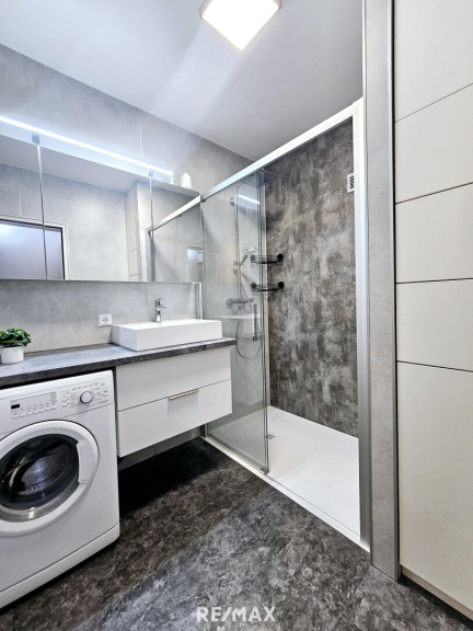 Wohnung - 8750, Judenburg - Sonnige 3-Zimmer-Eigentumswohnung im 6. Obergeschoss mit großzügiger Loggia & hochwertig saniertem Bad