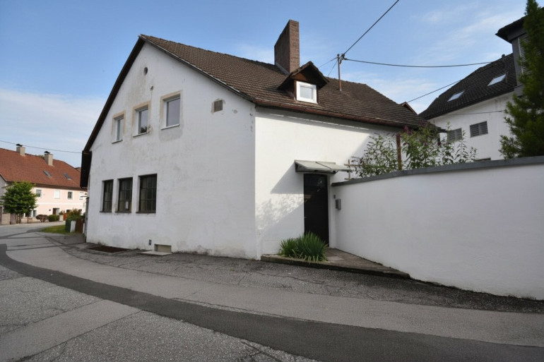 Haus - 9710, Feistritz an der Drau - Wohnhaus mit Ausbaureserve in ruhiger Zentrumslage