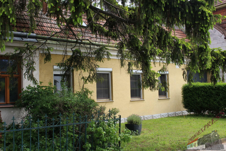 Haus - 2305, Kopfstetten - Ideal für kleine Familie mit Wunsch auf Tierhaltung!