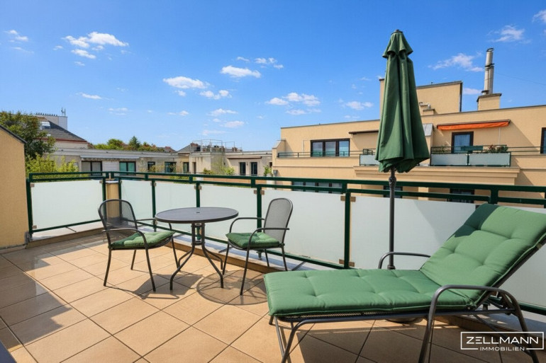 Wohnung - 1120, Wien - HETZENDORF an der Grenze zu Hietzing | 2 1/2 Zimmer + Wohnküche | Sonnige Dachterrassenwohnung | ZELLMANN IMMOBILIEN