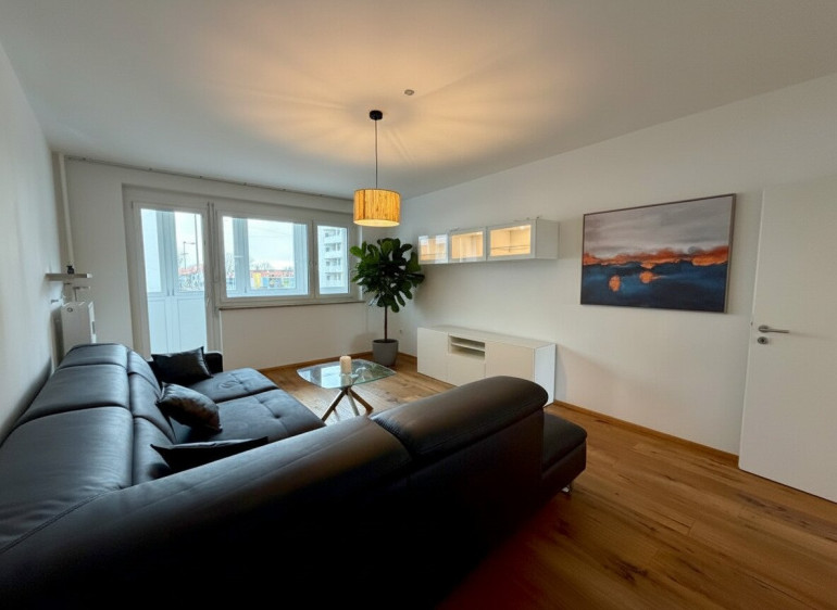 Wohnung - 8010, Graz - Neuwertige 3-Zi-Wohnung in Graz mit Loggia, Stellplatz & Südbalkon