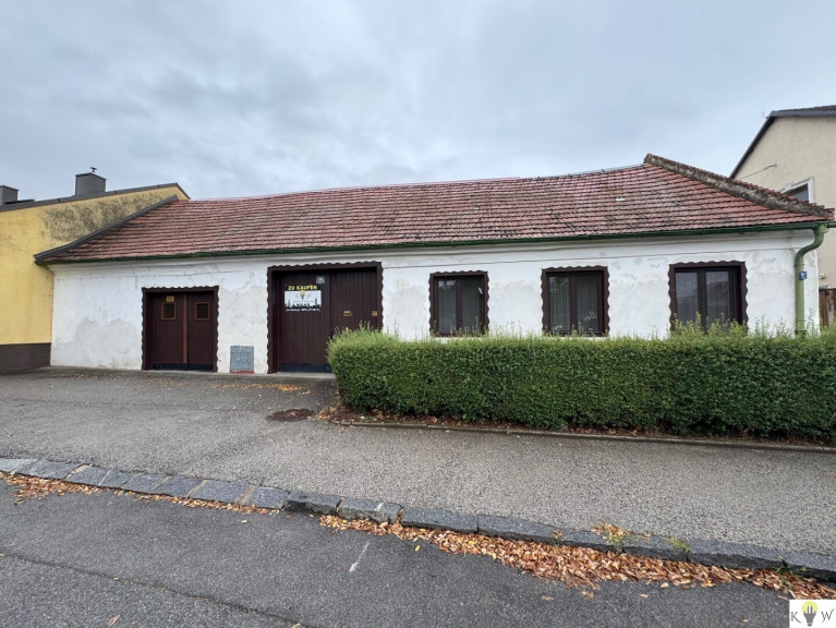 Haus - 2421, Kittsee - Historisches Anwesen mit 1.457m² großem Grundstück in Kittsee – ideal auch für Bauträger