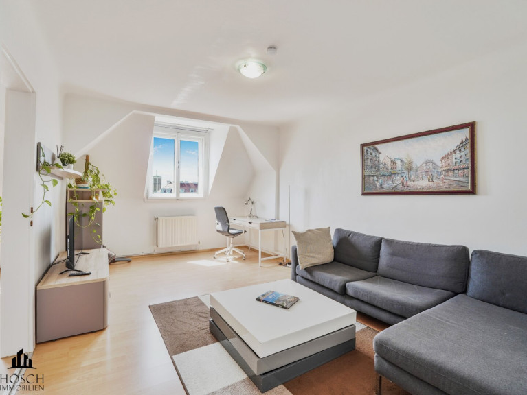 Wohnung - 1120, Wien - Dachgeschosswohnung mit 3-Zimmer-Potenzial in gepflegtem Altbau