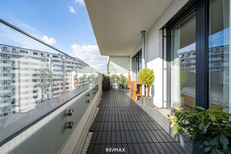 Wohnung - 1100, Wien - Wienerberg! 3-Zimmer-Wohnung mit hochwertiger Ausstattung, Ausblick, Sauna, Pool und Fitness