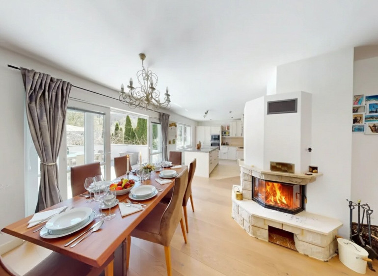 Haus - 3400, Klosterneuburg - Exklusives Wohngefühl und viel Privatsphäre! Nahe KLOSTERNEUBURG!