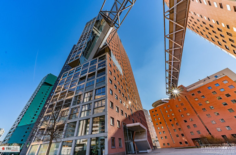 Wohnung - 1100, Wien - NEU am Wienerberg ++Westausrichtung mit AbendSonne & AbendRot++Der perfekte Start für Paare oder junge Familien, die urbanes Wohnen mit Naturverbundenheit vereinen möchten++ Moderne 3-Zimmer Neubauwohnung