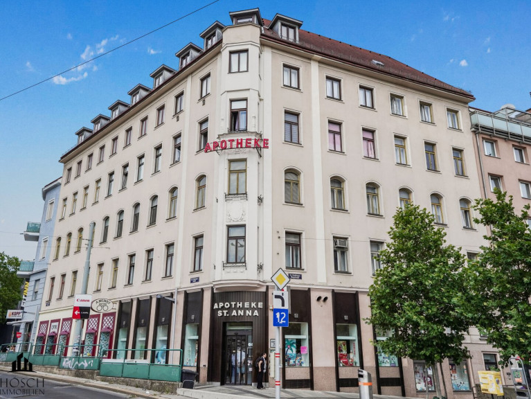 Wohnung - 1120, Wien - Seltene Kombination: 120 m² Rohdachboden + vermietete Altbauwohnung