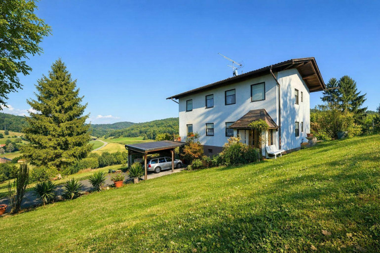 Haus - 8333, Altenmarkt bei Riegersburg - *** Naturidylle Nahe Riegersburg - starke Substanz trifft Modernisierungsmöglichkeiten ***