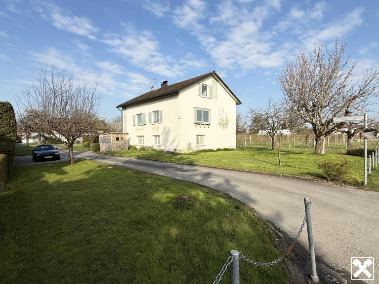 Haus - 6974, Gaißau - Gaissau: Wohnhaus mit 2 Wohnungen