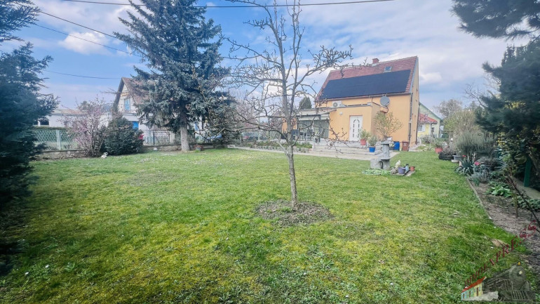 Haus - 2201, Gerasdorf - Familientraum mit großem Garten, Photovoltaikanlage, Klimaanlage, Garage und Keller