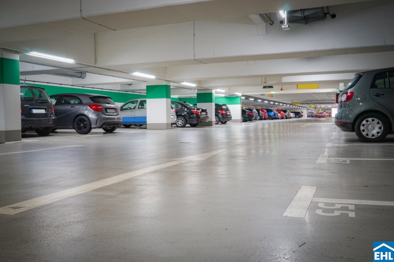 Immobilie - 1140, Wien - Kaufen Sie Ihren Stellplatz im Haus!