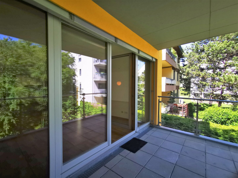 Wohnung - 1130, Wien - 100m2: 3-Zimmer mit Balkon, hofseitiger Terrasse und hochwertiger Ausstattung in Hietzinger Grünruhelage zur Miete!