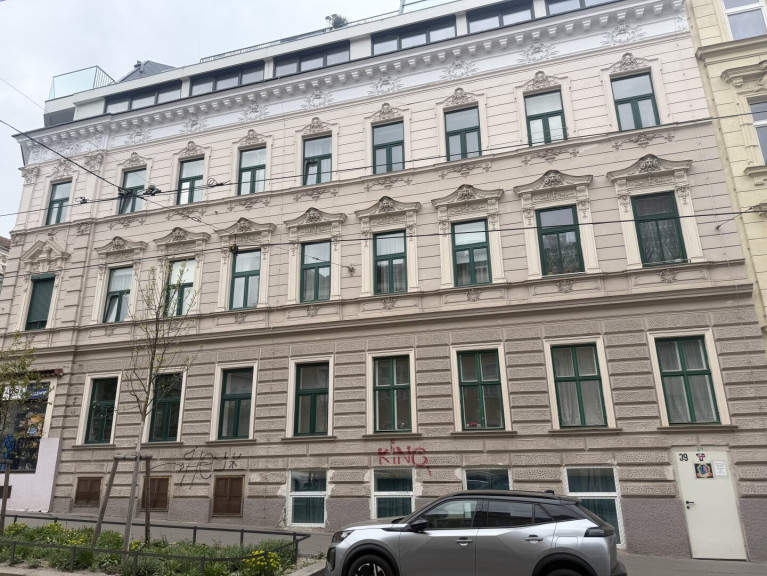 Halle / Lager / Produktion - 1160, Wien - Preiswertes Anlageobjekt in zentraler Lage! Über 6,6% Rendite!