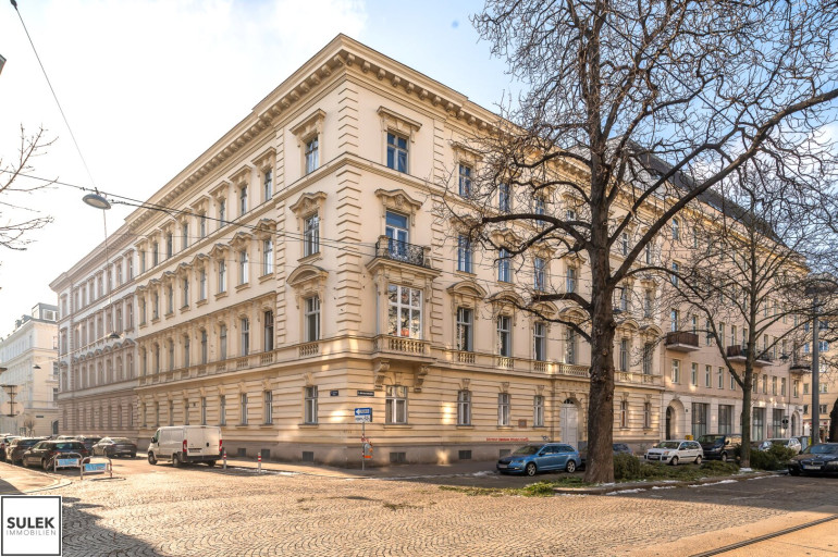 Büro / Praxis - 1020, Wien - helles 5 Zimmer-Altbau-Büro im 2.OG (ohne Lift)